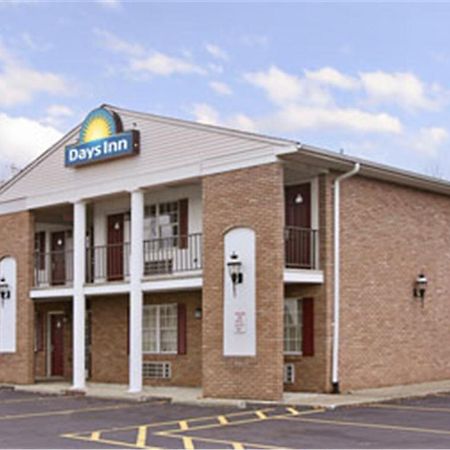 Days Inn Macedonia Exterior foto